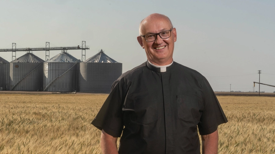 Father Tim S. Hickey (Photo by April Harmon Photography)