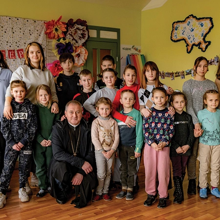 Group of children in a classroom.