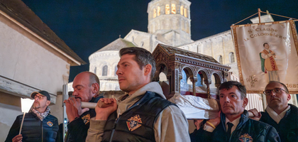 Knights from various councils in France carry a reliquary containing relics of St. Margaret Mary Alacoque during a torchlight procession at the Basilica of the Sacred Heart of Paray-le-Monial during the jurisdiction’s annual retreat in late November 2025. The retreat, which marked the 350th anniversary of the apparitions of the Sacred Heart of Jesus to St. Margaret Mary, included prayer and talks by speakers such as Bishop Jean Laffitte, prelate of the Knights of Malta.