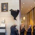 Supreme Knight Patrick Kelly unveils an image of the Sacred Heart of Jesus in the lobby of Supreme Council headquarters in New Haven.
