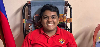 Past Grand Knight Alvin Destreza of St. Francis Xavier Council 5937 in Nasugbu, Luzon South, donates blood during the council’s quarterly blood drive last fall. Held in partnership with the Philippine Red Cross, the drive yielded more than 50 units of blood, bringing the council’s annual total to 328.