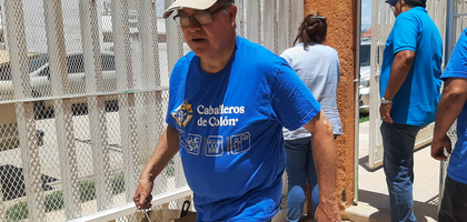 Members of Fray Alonso Briones Council 2419 in Chihuahua, Mexico Northwest, deliver food, clothing and supplies to Edyfica, a nonprofit that provides education, skills training and other support to people in need. The council’s donations were distributed to families affected by rains in Vistas Cerro Grande and nearby areas.