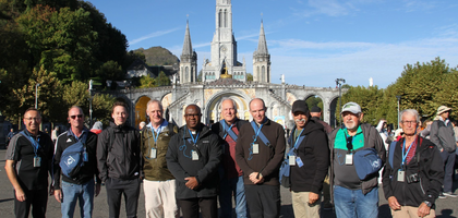 Ten Knights from several councils in Saskatchewan stand in front of the Basilica of Our Lady of the Rosary in Lourdes, France, during a nine-day Sacred Pathways pilgrimage. Father Peter Ebidero, pastor of Immaculate Heart of Mary Parish and St. Mark’s Parish and council chaplain, organized the pilgrimage with council support. More than 30 parishioners participated, traveling to sites in Fatima, Portugal; Santiago de Compostela, Spain; Lourdes, France; and Barcelona, Spain.