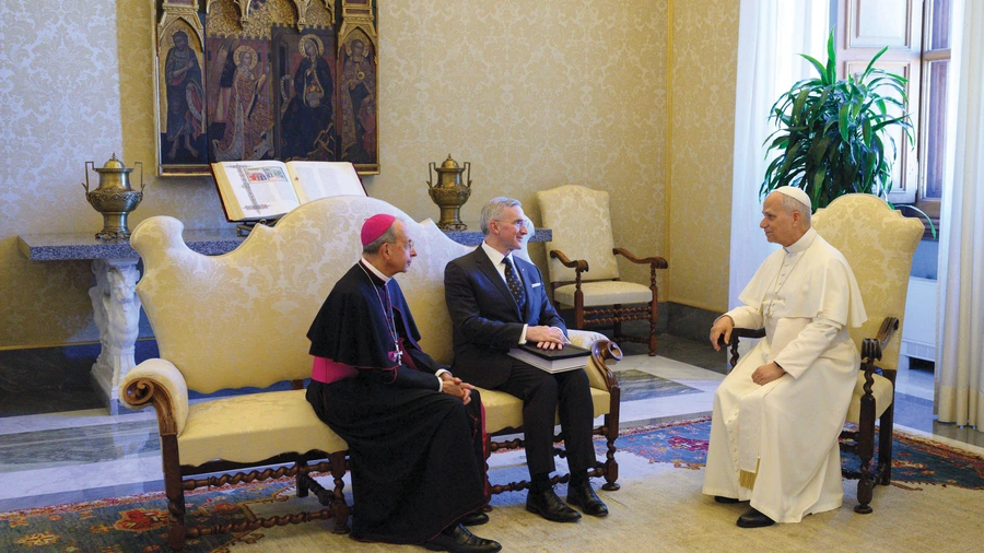Pope Leo XIV speaks with Supreme Knight Patrick Kelly and Supreme Chaplain Archbishop William Lori Oct. 6, 2025.