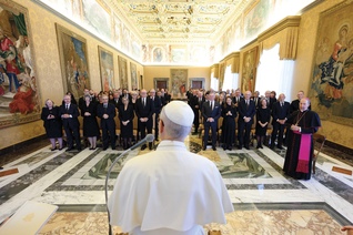 The Holy Father greets the Knights of Columbus Board of Directors in the Sala del Concistoro of the Vatican Apostolic Palace.