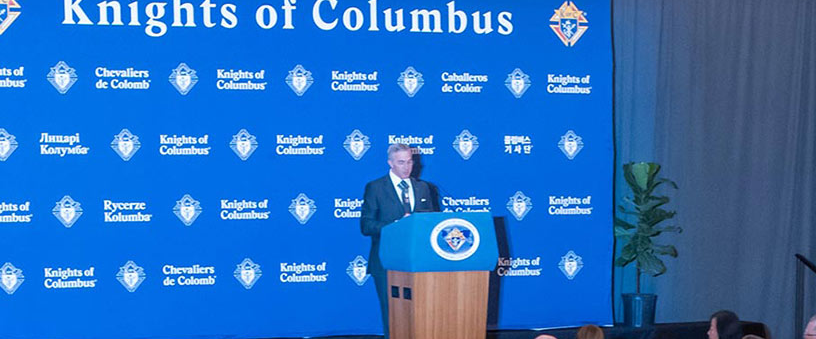 Supreme Knight Patrick Kelly delivers his keynote address to state deputies, state chaplains and other guests at the Organizational Meeting of State Deputies in New Haven, Conn.