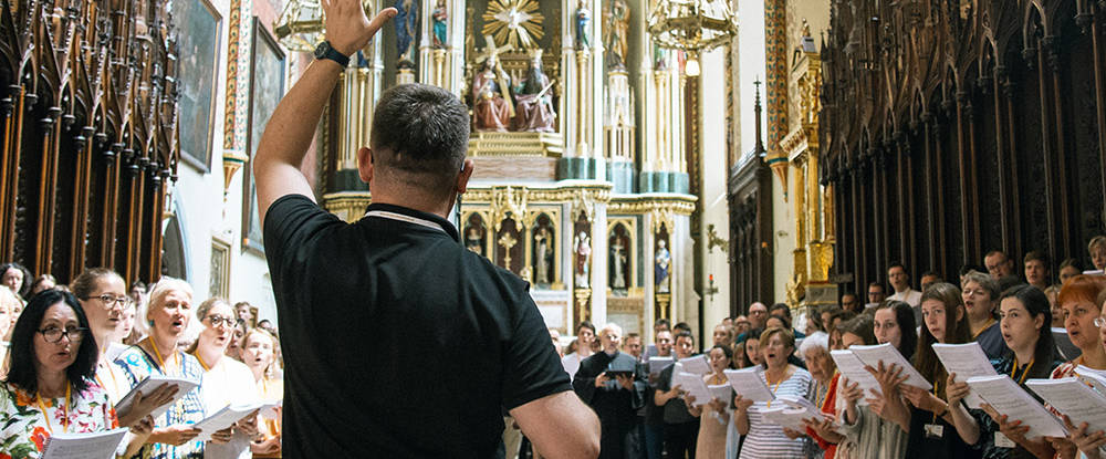 Man composing a chour