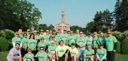 Members of Cardinal Stritch Council 3674 in Libertyville, Ill., and their family members gather at Mundelein Seminary during the council’s 11th annual Run Around the Lake 5K fundraiser. More than 450 people participated and helped raise over $22,000 to support St. Joseph Church’s food pantry and bed ministry and other local charities. More than 60 Knights and family members worked to plan and operate the event.