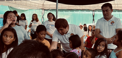 Knights from Cebu (Visayas) Metropolitan Cathedral Council 3106 distribute flip flops, school supplies and food to children during a recent charity event. Council 3106 partnered with the Talisay chapter of the Brotherhood of Christian Businessmen and Professionals to support more than 100 children in the Talisay City area.