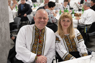 Supportive Wives_1.jpg