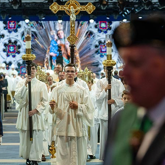 Altar servers and Fourth Degree Knights lead the procession at the conclusion of the votive Mass of Sts. Joachim and Anne at the 142nd Supreme Convention in Québec City on Aug. 7.