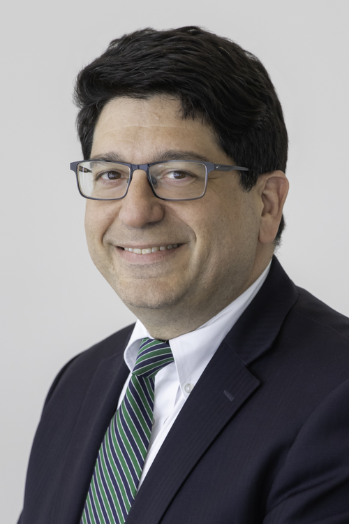 Anthony Picarello, Jr., Esq. Directeur général