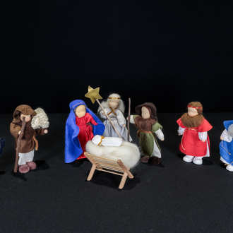Wool Nativity scene from Brazil featuring the Holy Family, Angel, three Magi, and three Shepherds.