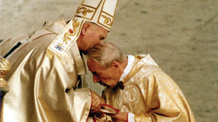 Pope John Paul II and Cardinal Stefan Wyszyński embrace