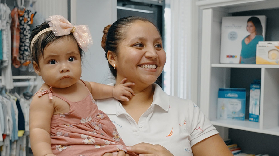A client of Loving Choice Pregnancy Help Center in Spring, Texas, and her daughter visit the center’s clothing boutique. Loving Choice expanded its space by about 50% in 2021 with help from St. Clare of Assisi Council 9708 in Houston. Photo by Castletown Media