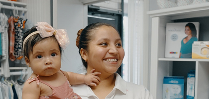 A client of Loving Choice Pregnancy Help Center in Spring, Texas, and her daughter visit the center’s clothing boutique. Loving Choice expanded its space by about 50% in 2021 with help from St. Clare of Assisi Council 9708 in Houston. Photo by Castletown Media