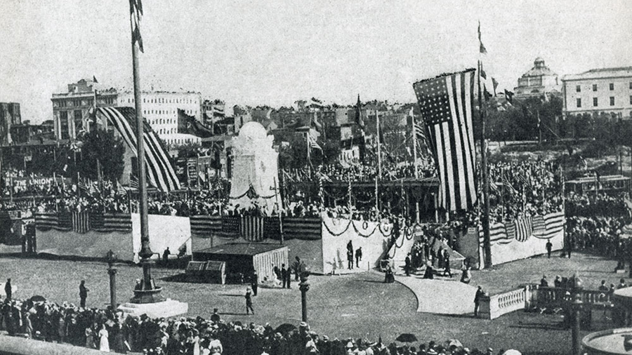 The Columbus Memorial at Union Station in Washington, D.C., is unveiled June 8, 1912. The Order was instrumental in the planning of the monument, and the dedication ceremony included a speech by President William Howard Taft, followed by a parade with soldiers and 20,000 Knights of Columbus.